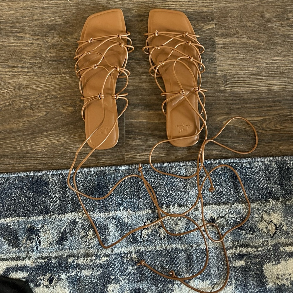 Marc Fischer Tie Up Sandal - Size 11